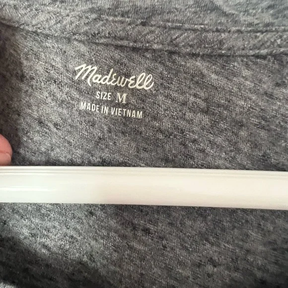 Gray and Pink Sleeveless Tops - Picture 7 of 8